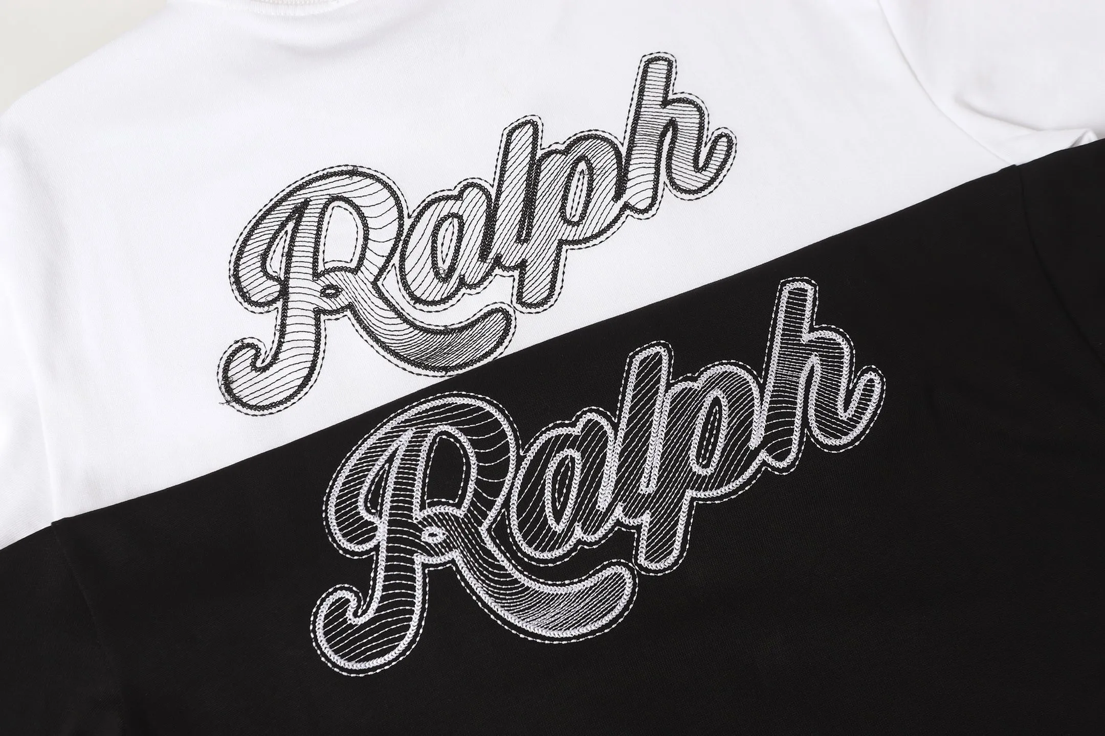 P140 💰 Actual pictures [High-end quality] Code: 8912# Color: Black White Size: S to XXL 2026ss New Ralph Lauren 320g customized fabric Round neck short sleeves Special embroidery Burnt patch Loose version for men and women